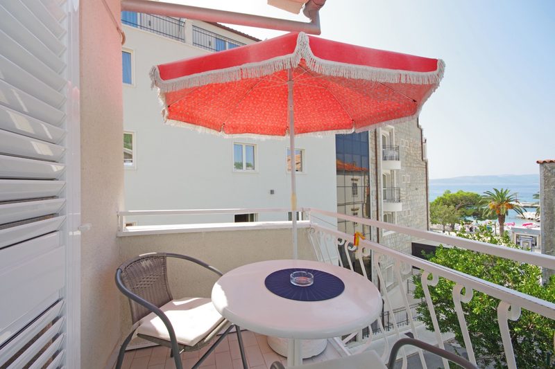 Apartman 4+2 — balkon